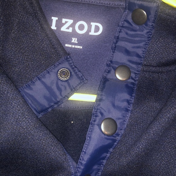 Dark blue Izod pullover - Picture 2 of 3